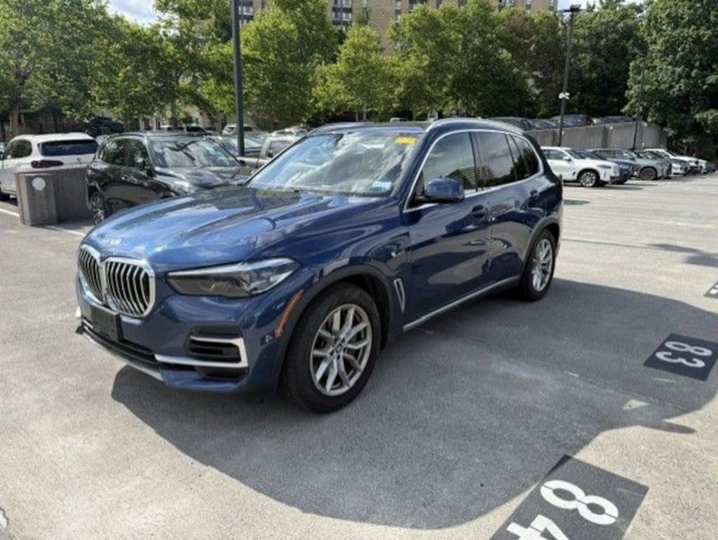 Used 2022 BMW X5 xDrive45e SUV