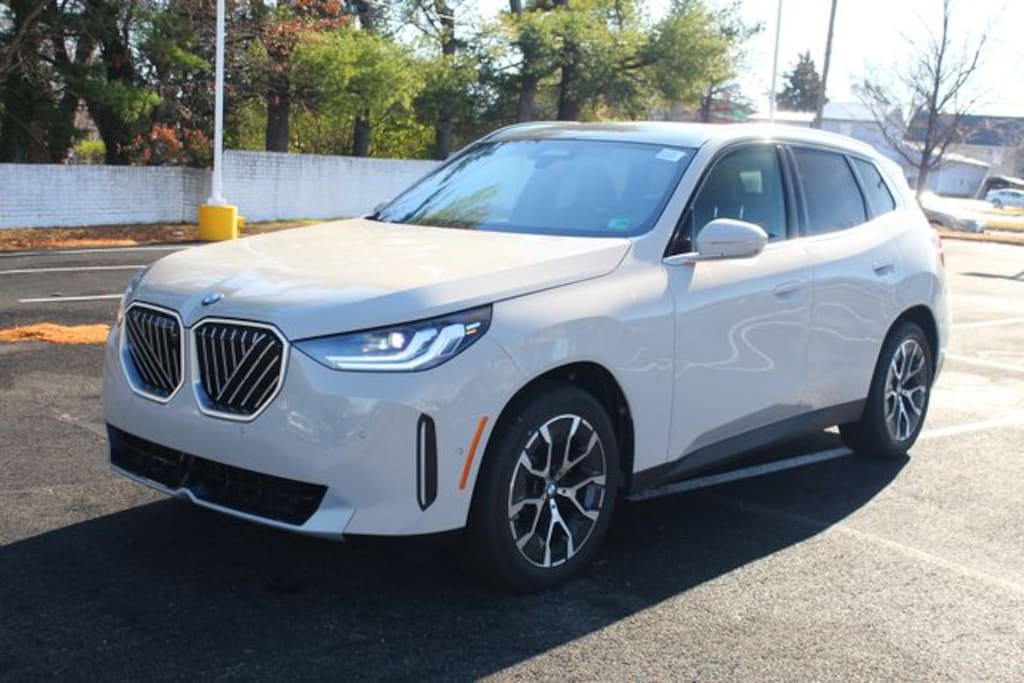 New 2025 BMW X3 30 xDrive SUV