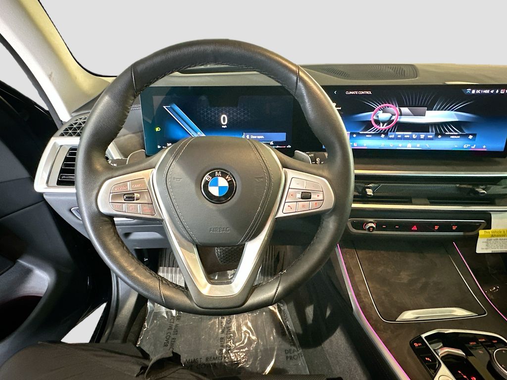 2026 BMW X7 40i - Photo 11