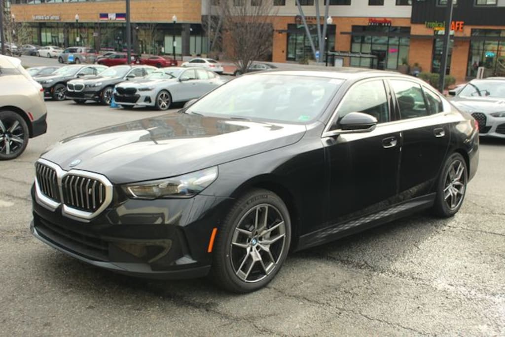 New 2026 BMW i5 xDrive40 Sedan