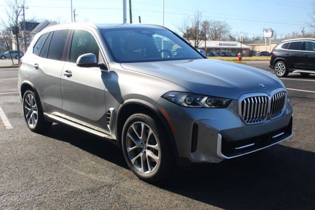 New 2026 BMW X5 xDrive40i SUV