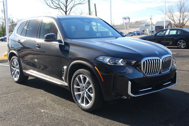 2026 BMW X5 40i's photo