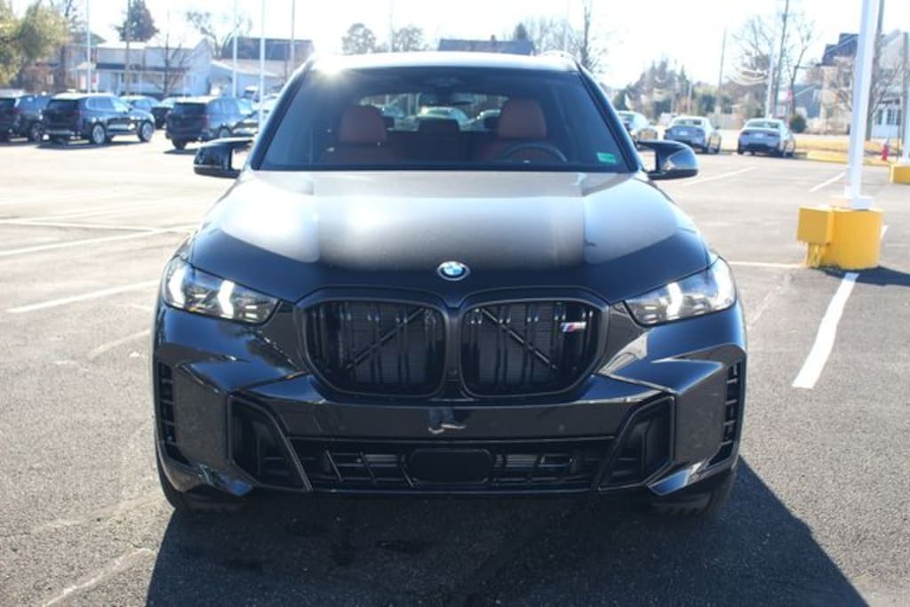 New 2026 BMW X5 M60i SUV