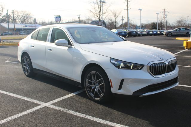 2026 BMW 5 Series 530's photo