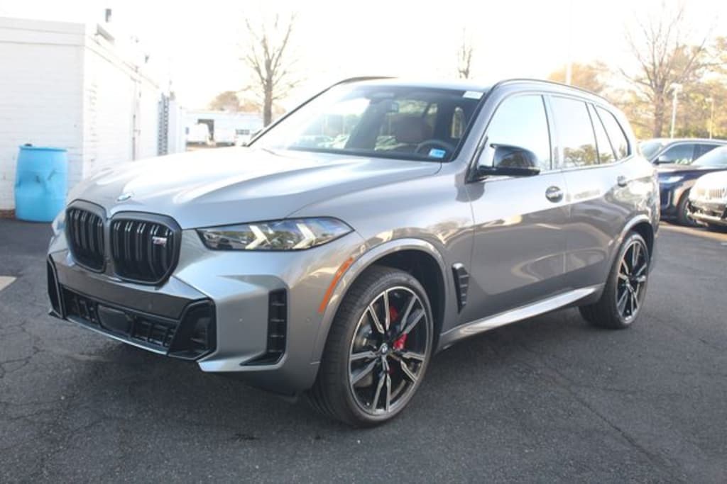 New 2026 BMW X5 M60i SUV