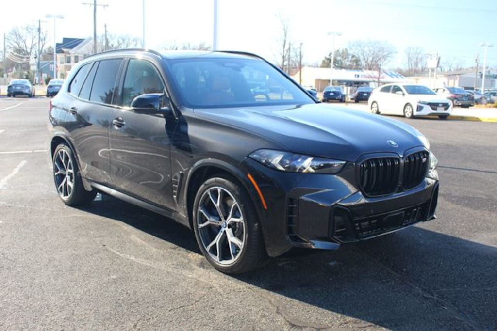 New 2026 BMW X5 M60i SUV