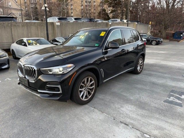 2023 BMW X5 40i's photo