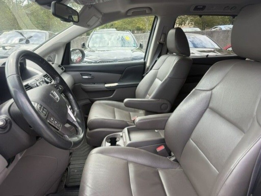 Used 2015 Honda Odyssey EX-L Minivan/Van