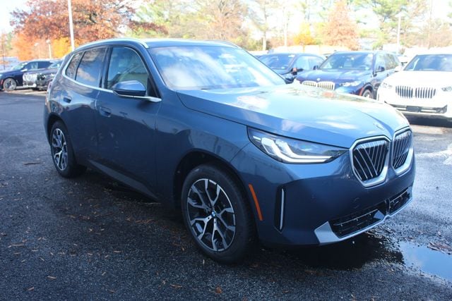 2026 BMW X3 30's photo