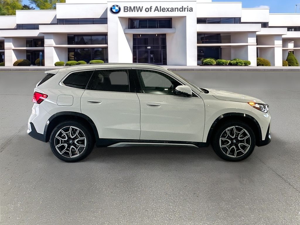 New 2026 BMW X1 xDrive28i SUV