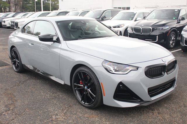 2024 BMW 2 Series M240i's photo