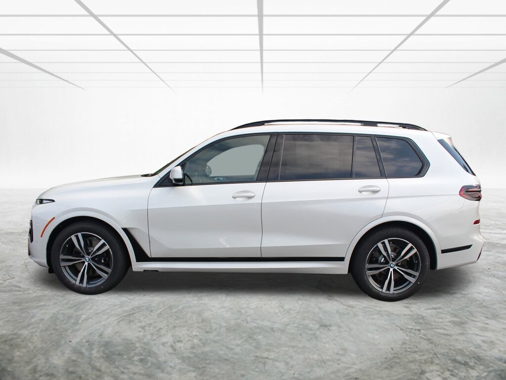 New 2026 BMW X7 xDrive40i SUV