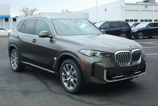 2026 BMW X5 xDrive40i's photo