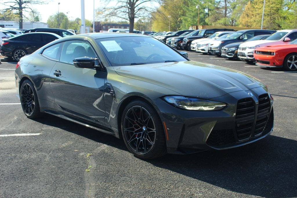 2022 BMW M4 -'s photo