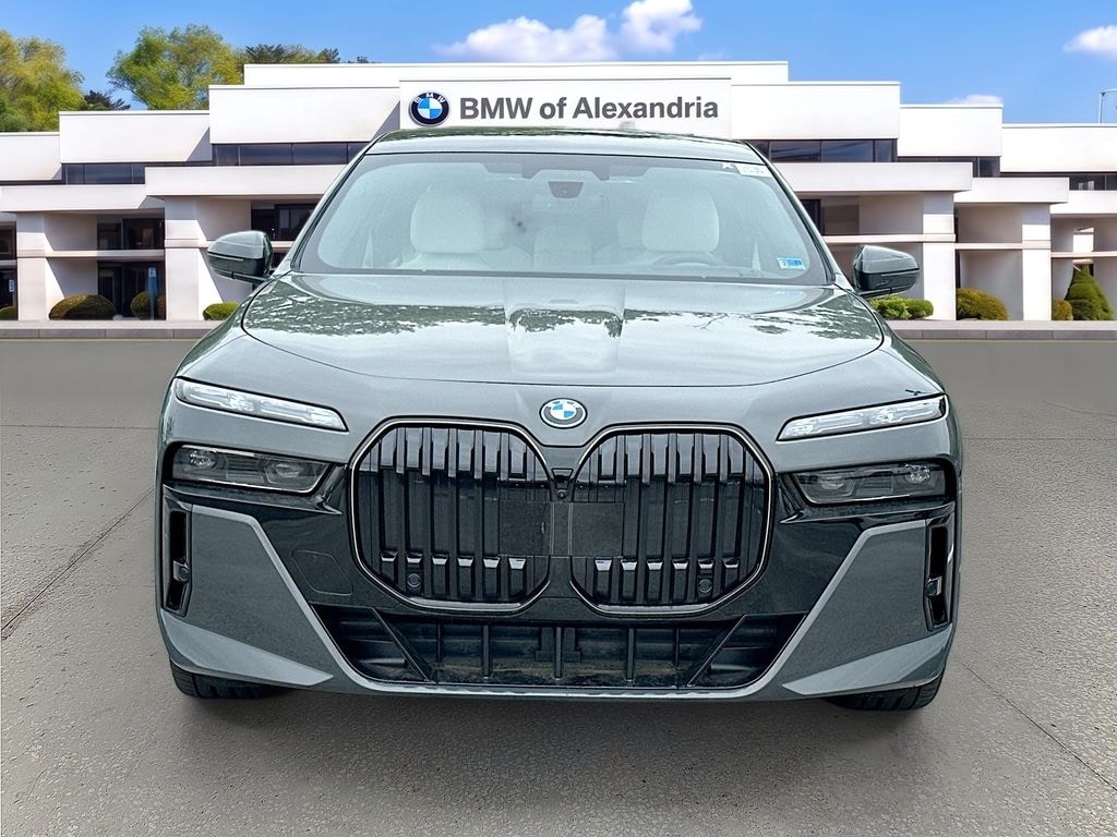 New 2026 BMW i7 xDrive60 Sedan