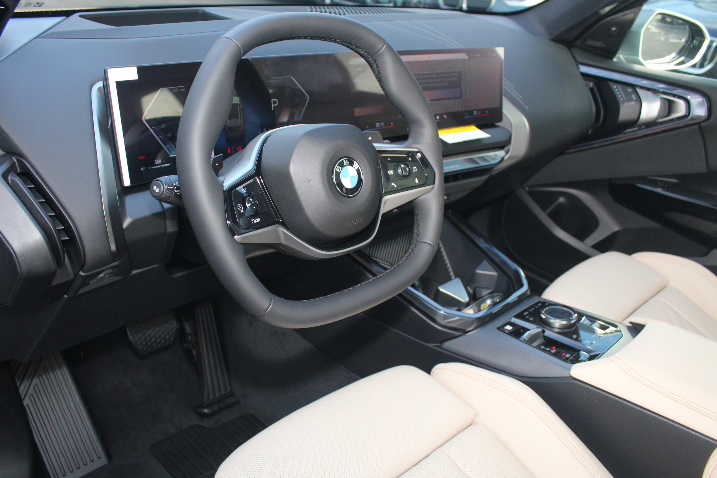 2026 BMW X3 30 - Photo 12