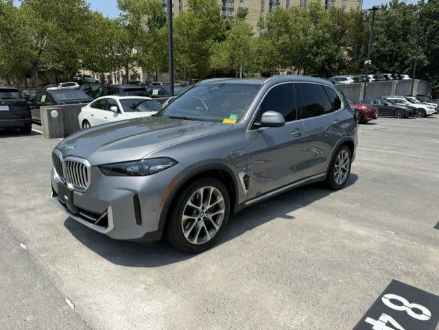 2024 BMW X5 SUV 