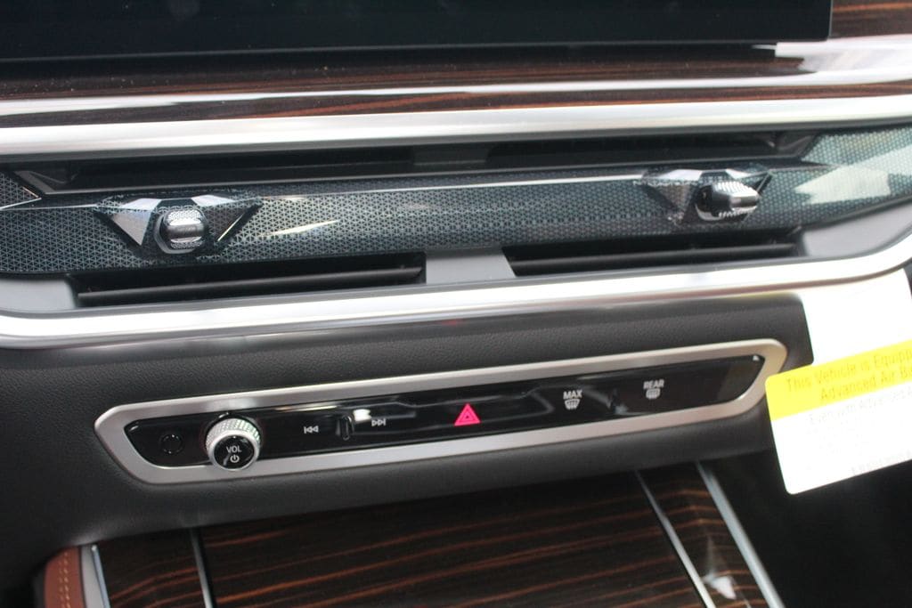 2026 BMW X5 50e - Photo 14
