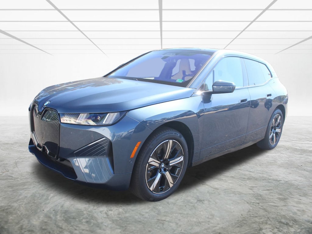 New 2026 BMW iX xDrive60 SUV