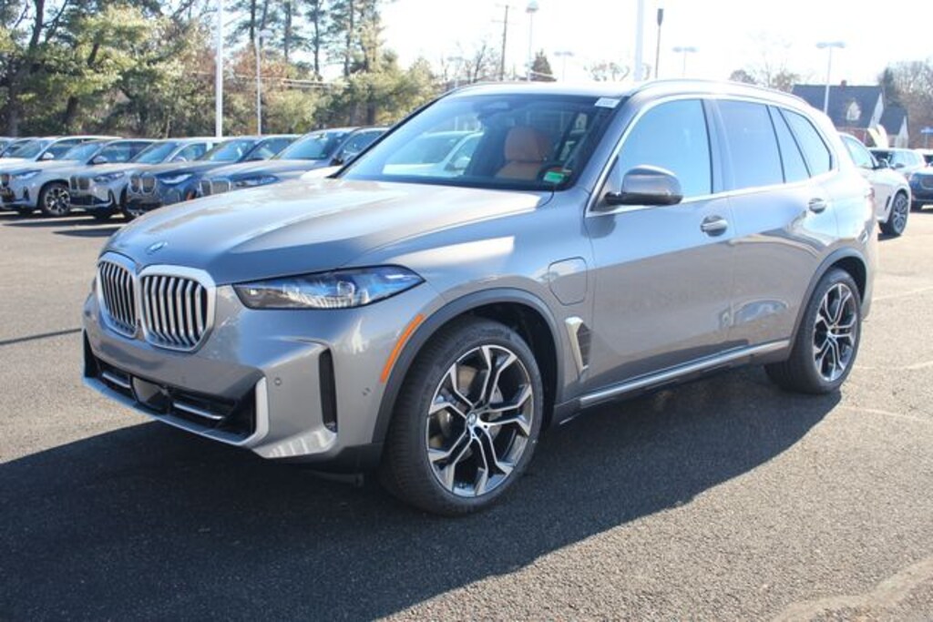 New 2026 BMW X5 xDrive50e SUV