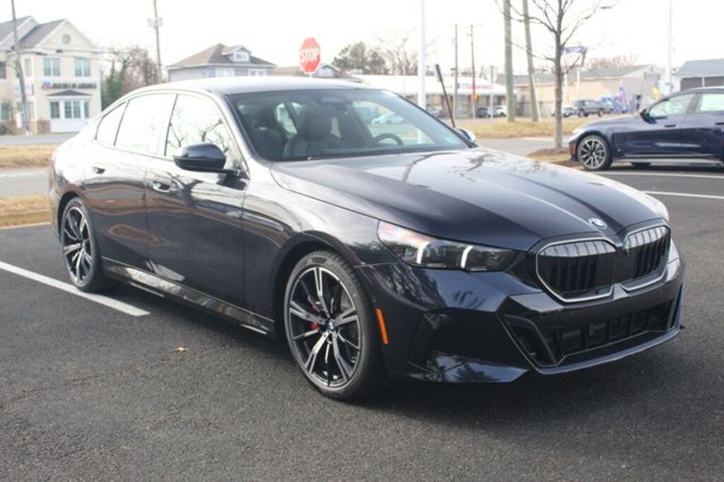 New 2026 BMW 5 Series 530i xDrive Sedan