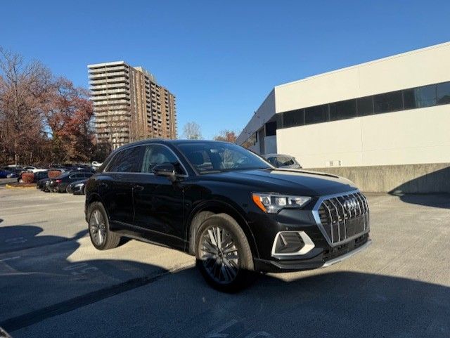 2022 Audi Q3 Premium photo 2