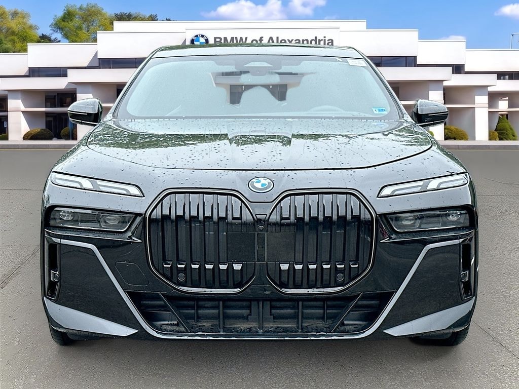 New 2026 BMW i7 xDrive60 Sedan