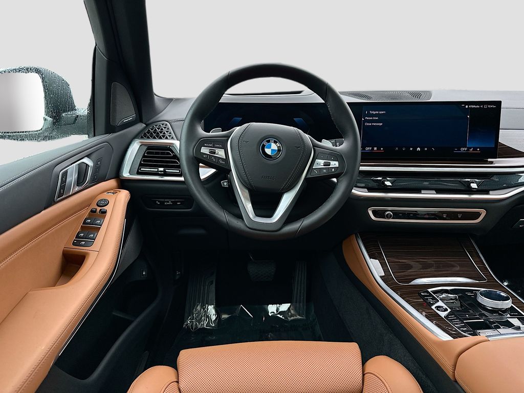 2026 BMW X5 50e - Photo 24