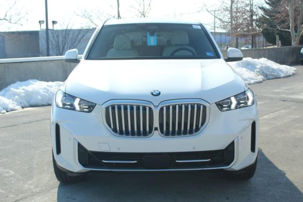 New 2026 BMW X5 xDrive40i SUV