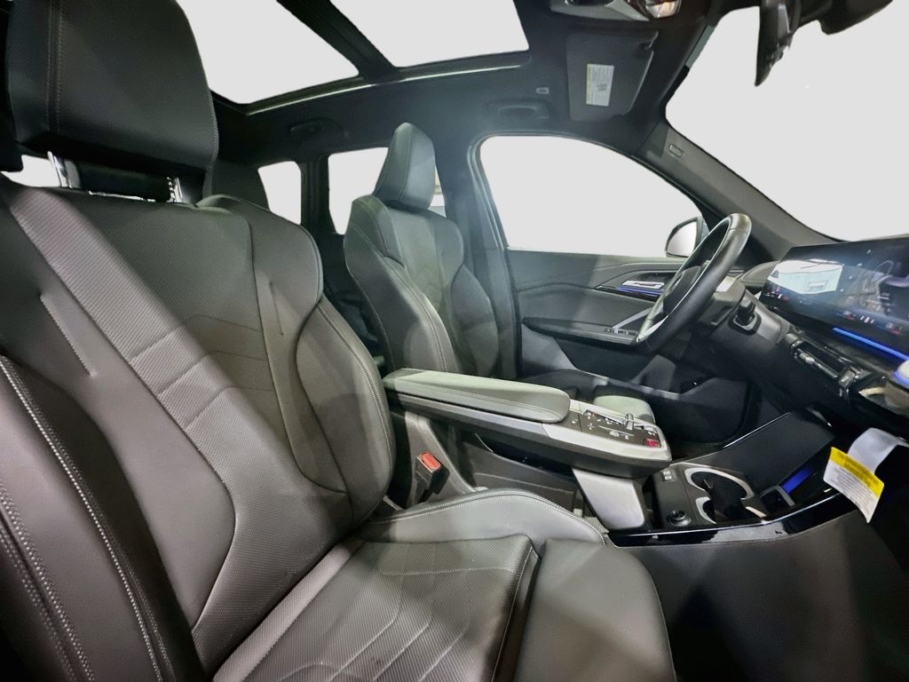 2026 BMW X1 28i - Photo 26