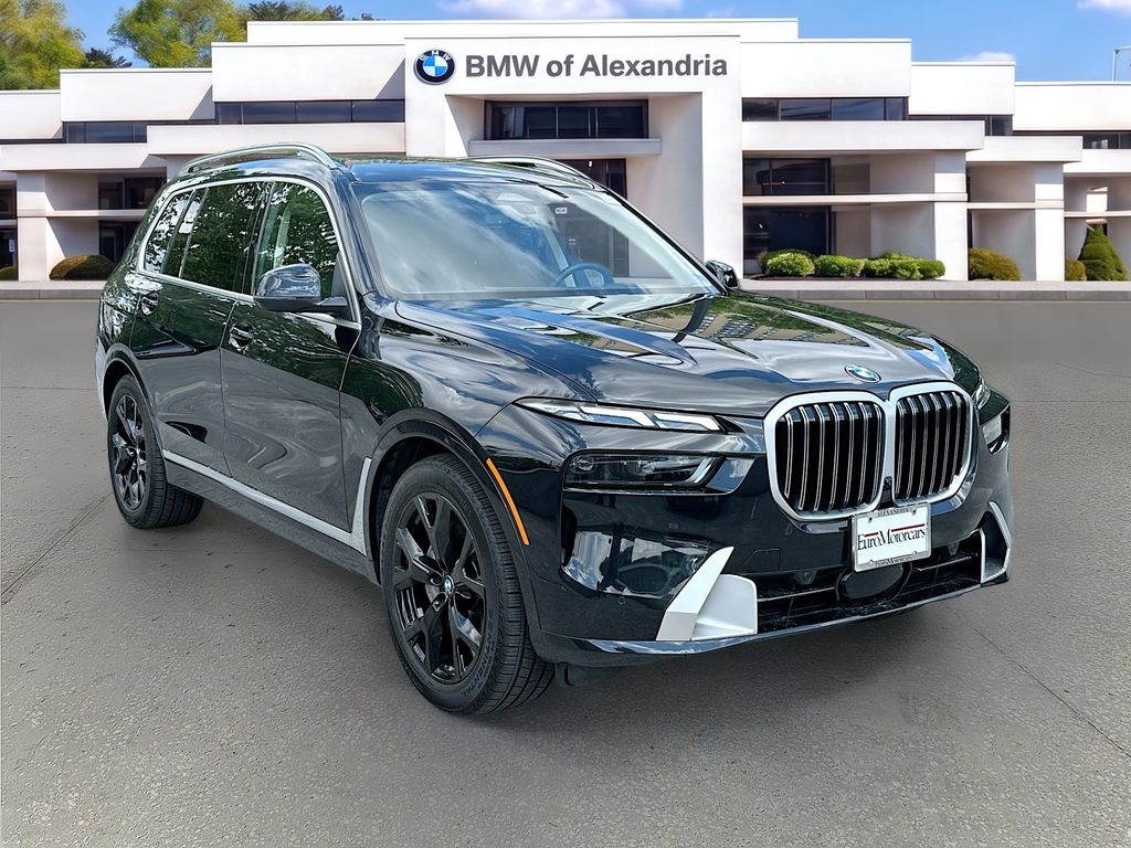 2026 BMW X7 xDrive40i's photo