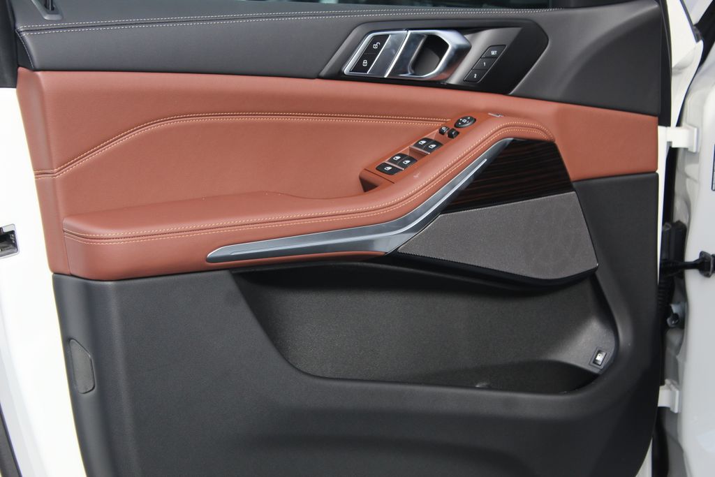 2026 BMW X5 50e - Photo 20