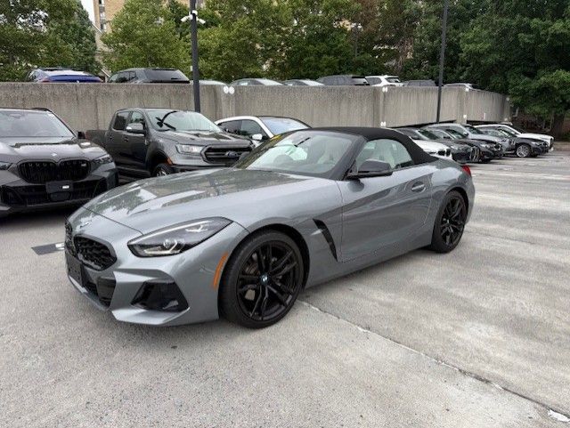 2023 BMW Z4 sDrive30i's photo