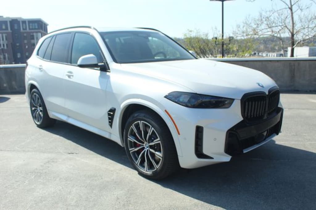 New 2026 BMW X5 xDrive50e SUV