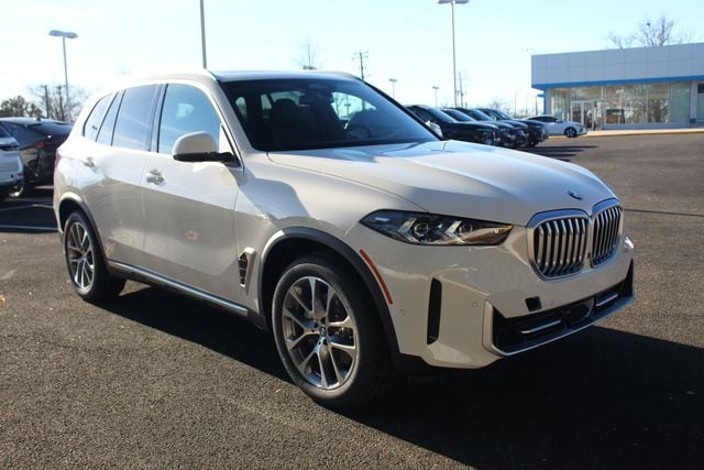 2026 BMW X5 40i's photo