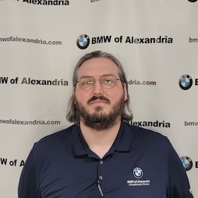 Staff member James Bowie from ID_55564d2098ab