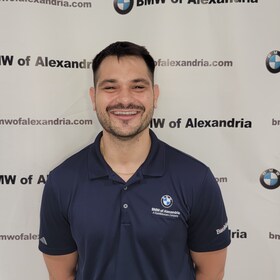 Staff member Aaron Miluszusky from ID_55564d2098ab