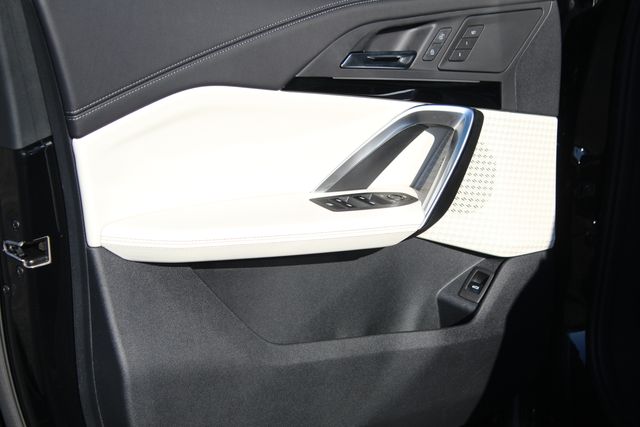 2026 BMW X1 28i - Photo 19