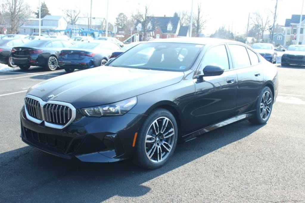 New 2026 BMW 5 Series 530i xDrive Sedan