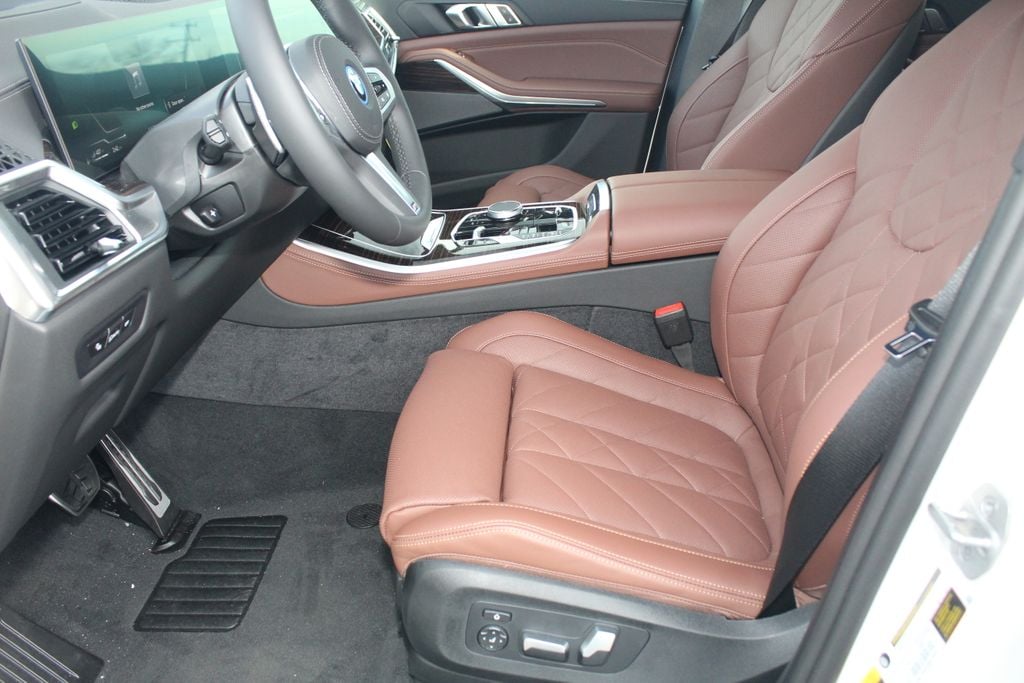 2026 BMW X5 50e - Photo 19