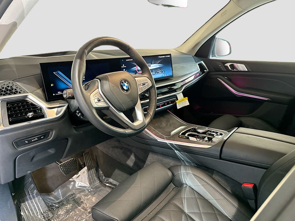 2026 BMW X7 40i - Photo 9