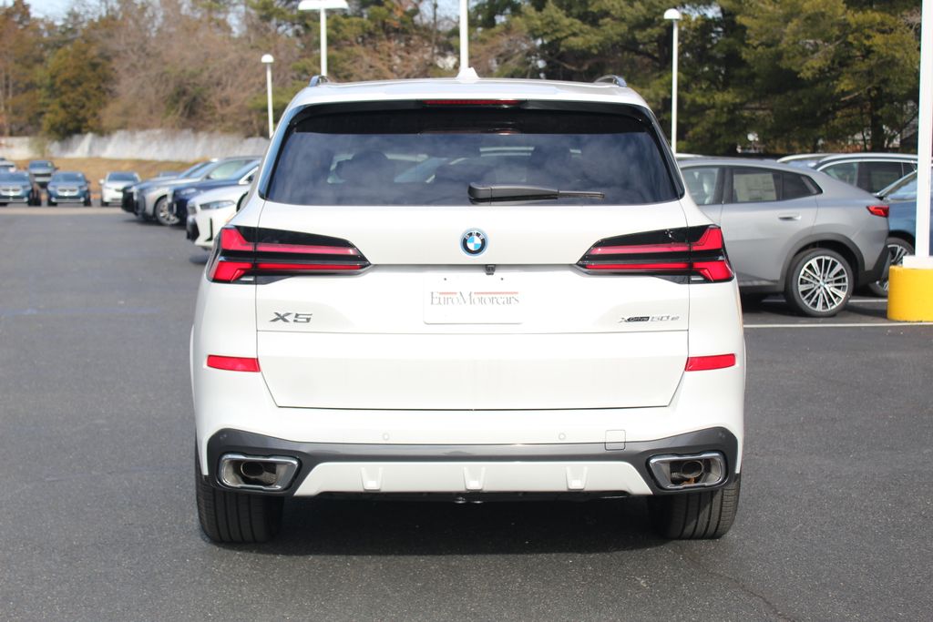 2026 BMW X5 50e - Photo 6