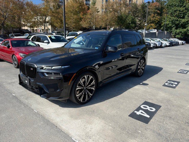 2024 BMW X7 M60i