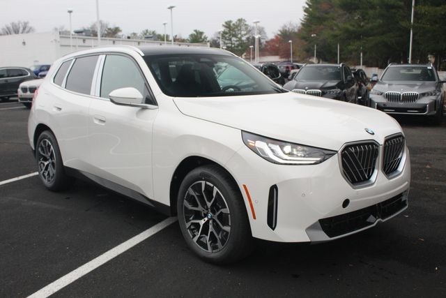 2026 BMW X3 30's photo