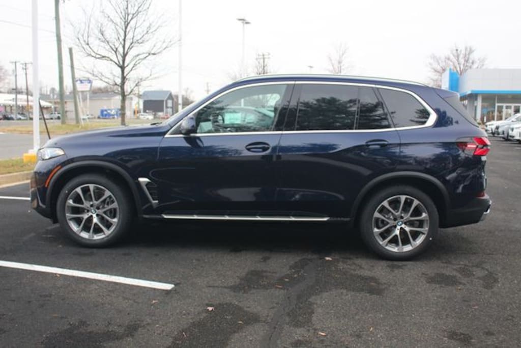 New 2026 BMW X5 xDrive40i SUV