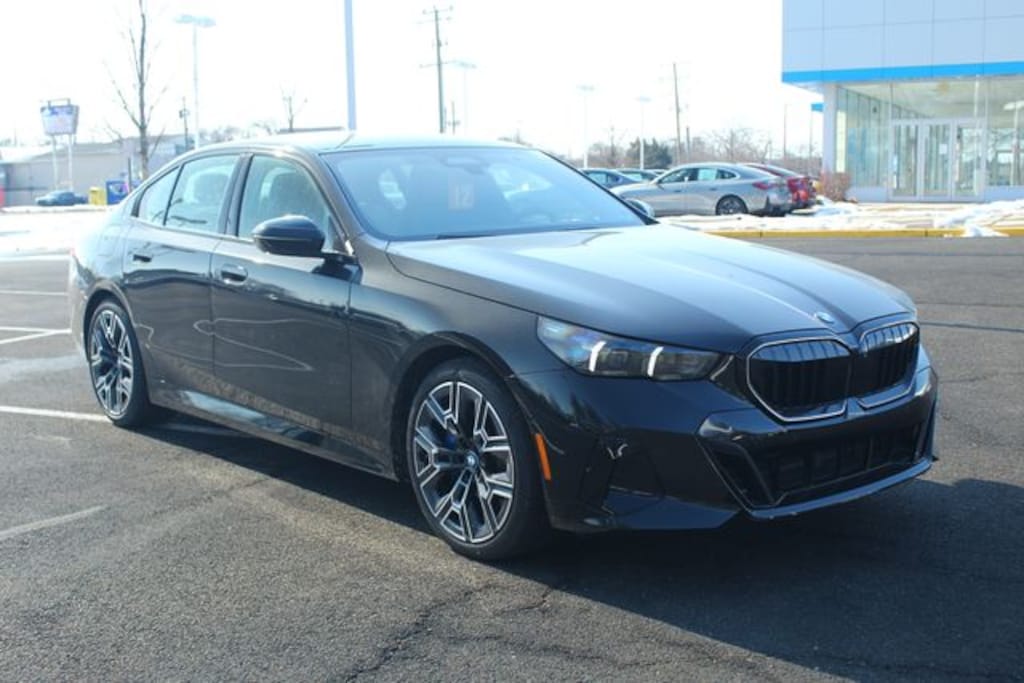 New 2026 BMW 5 Series 530i xDrive Sedan