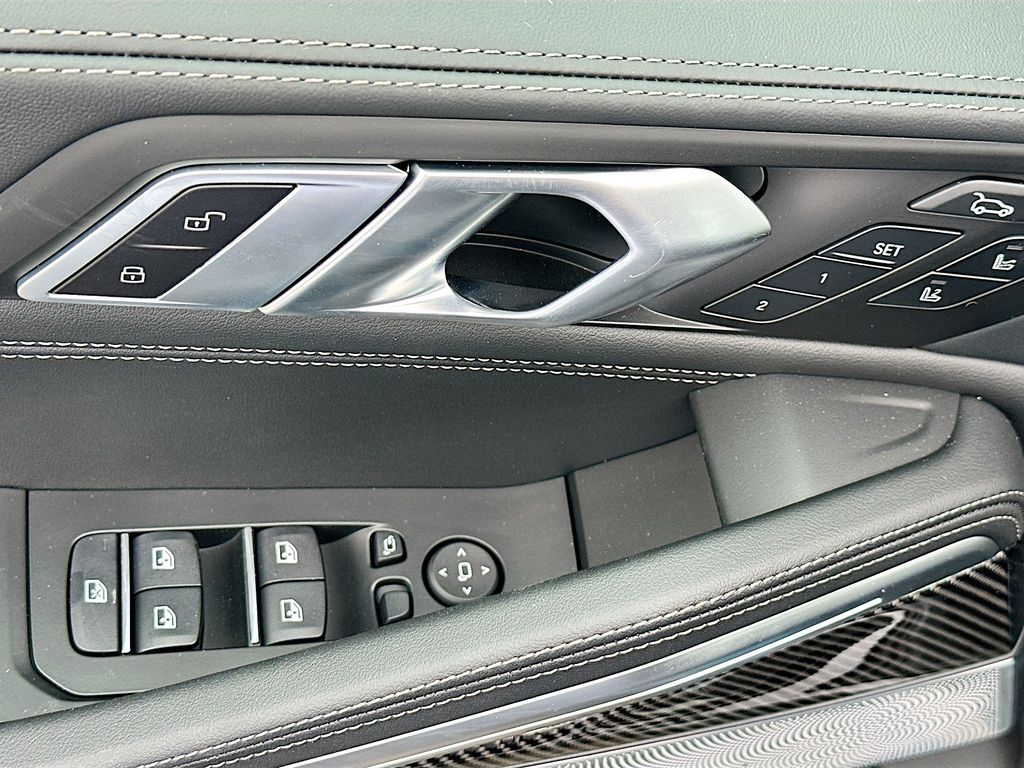 2026 BMW X6 M60i - Photo 18