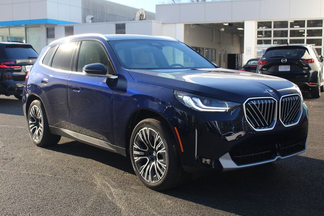 2026 BMW X3 30's photo