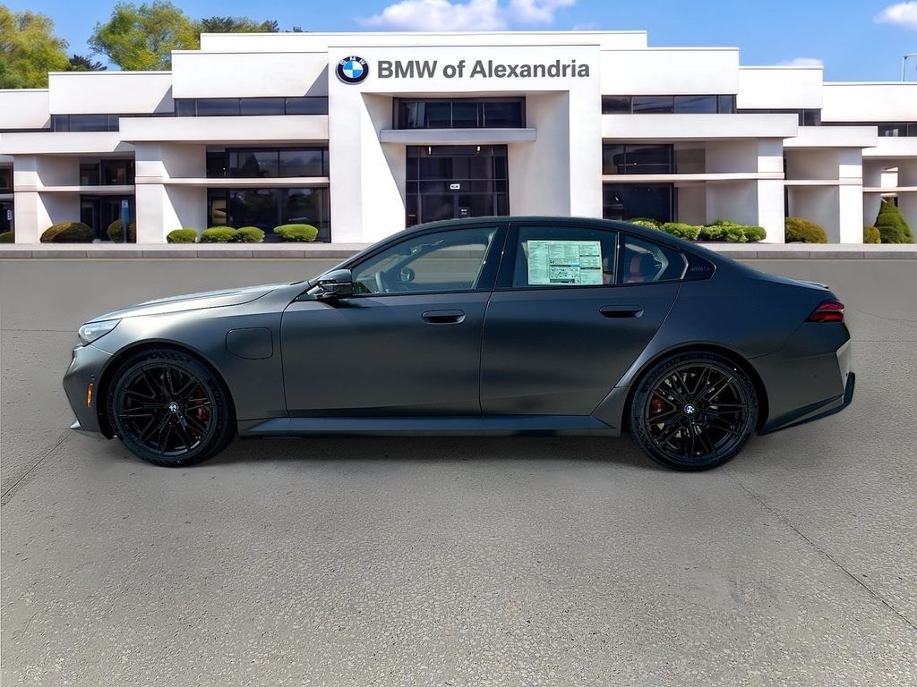 New 2027 BMW M5 Base Sedan