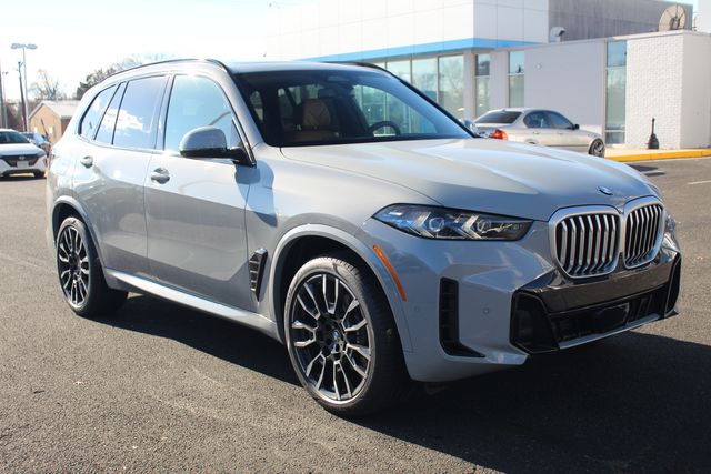 2026 BMW X5 40i's photo